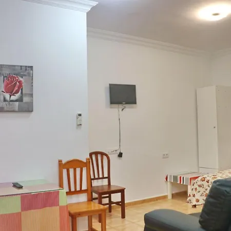 Estudio Chiclana Apartmán *